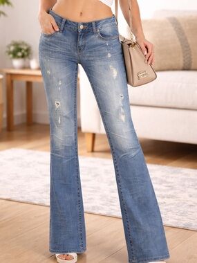 Miss Me Jeans Size 29 Low Rise Bootcut Distressed Medium Wash 32 Inseam